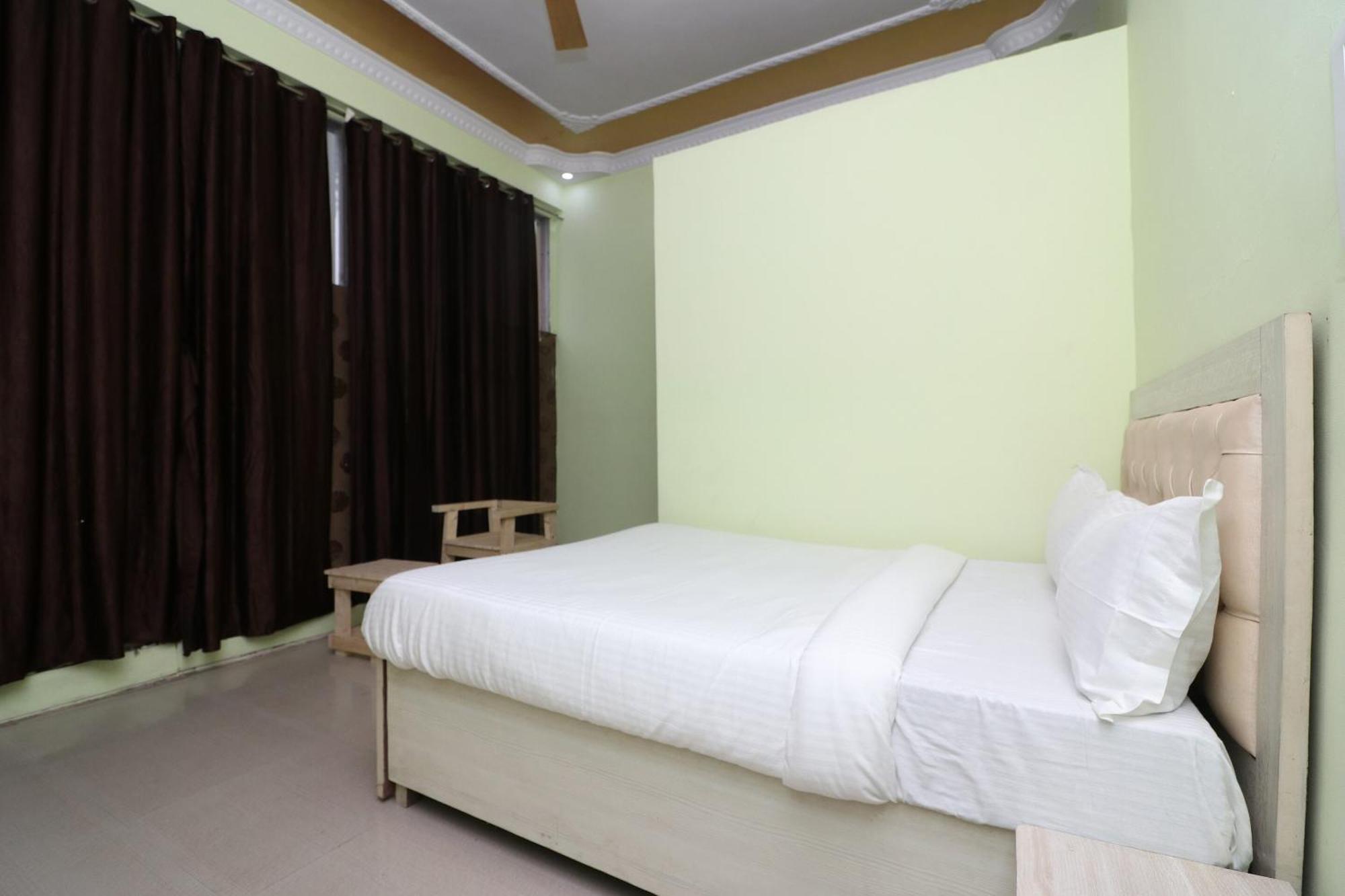 Hotel O Mulaqat Dadri Exterior foto